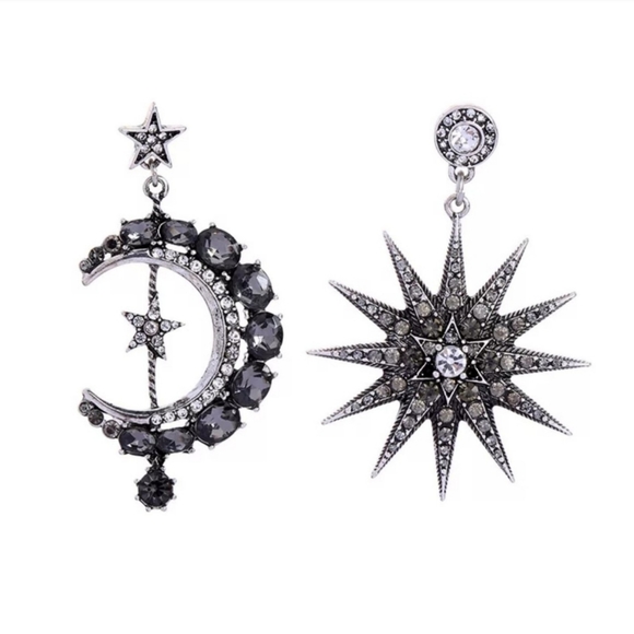 Jewelry - Cz Star Moon Crystal Stud Earrings